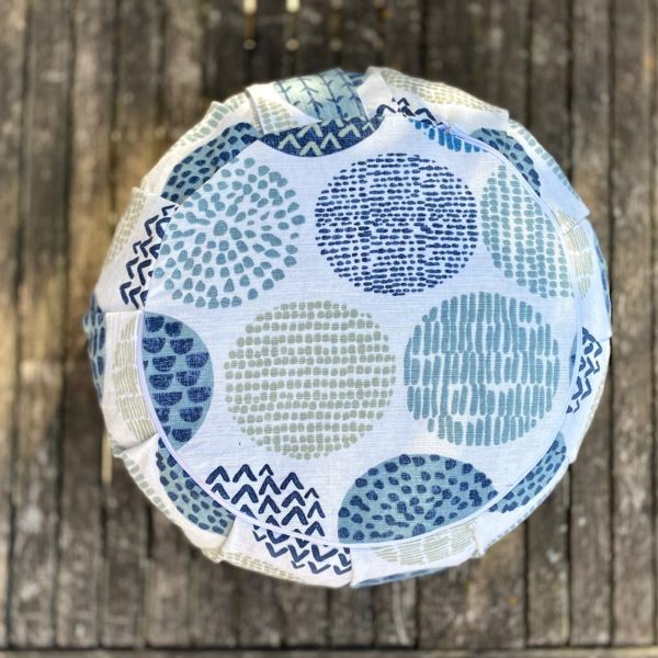 axellou-creation-zafu-patchwork-bleuté-yoga-fait-main-en-france(9)