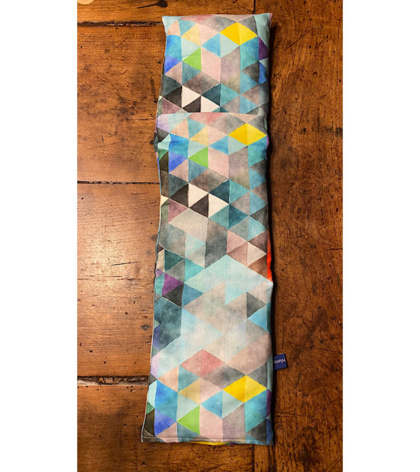axelloucreation-bien-etre-bouillote-triangle-bleu-3c-fait-main-en-france(3)